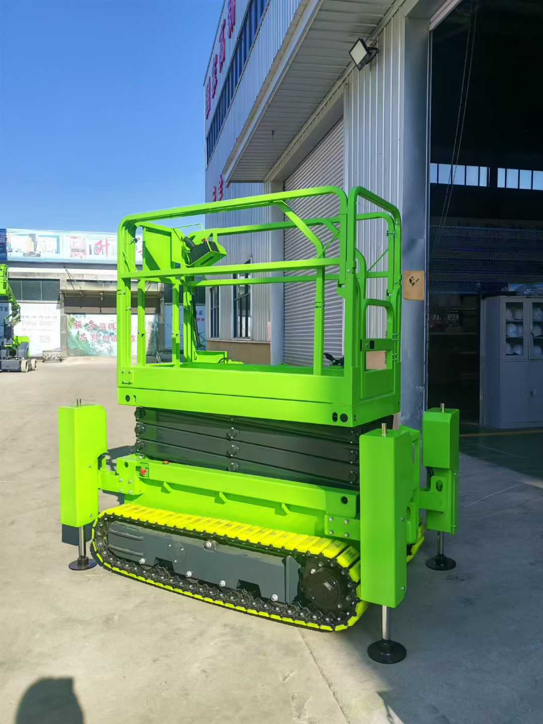 Plataforma Elevadora Compacta  - Compact Crawler Boom Lift reseña y precio